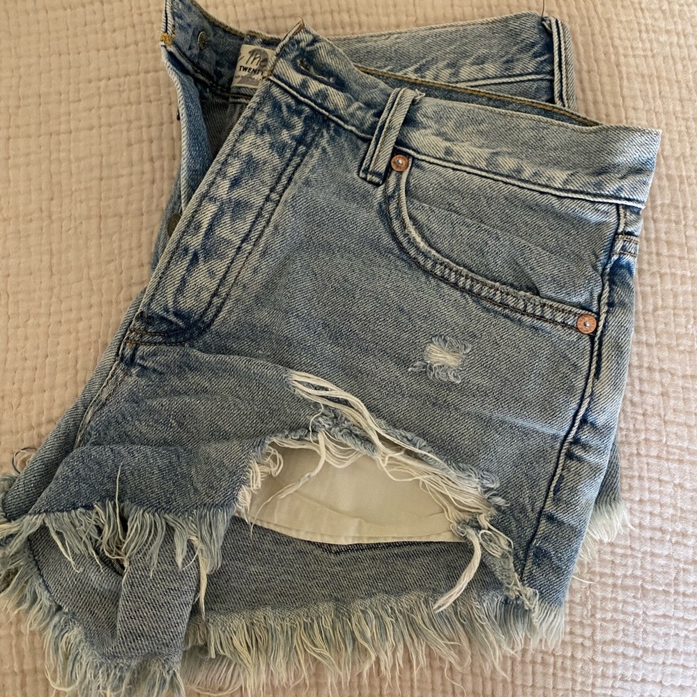 Free People Good Vibrations Cutoffs